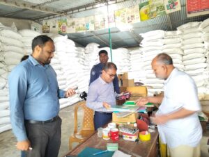 Fertilizer Price Gouging in Hosenpur: Dealer Fined for Overcharging